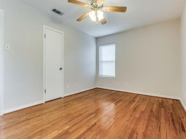 1310  Kingsbridge Drive , Garland Texas 75040