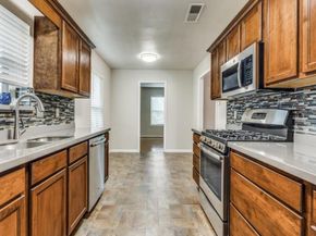 1310  Kingsbridge Drive , Garland Texas 75040