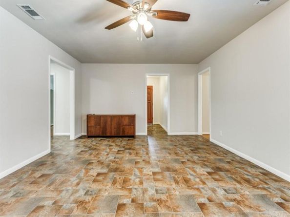 1310  Kingsbridge Drive , Garland Texas 75040