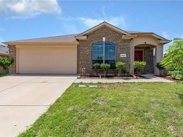1404  Trading Post Drive , Fort Worth Texas 76131