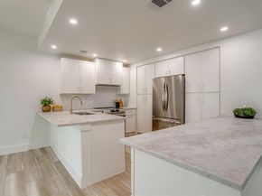 2305  Oak Forest Court , Arlington Texas 76012