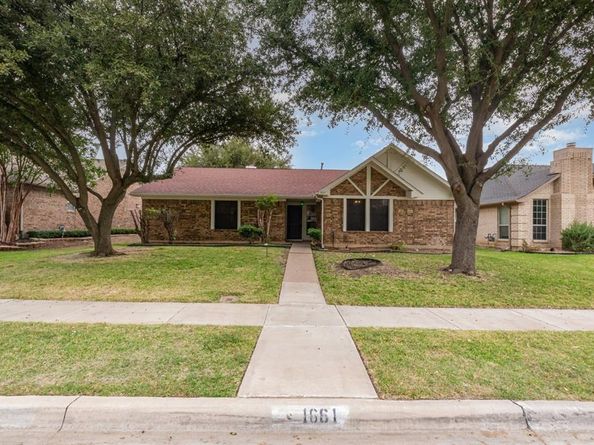1661  Crosshaven Drive , Lewisville Texas 75077