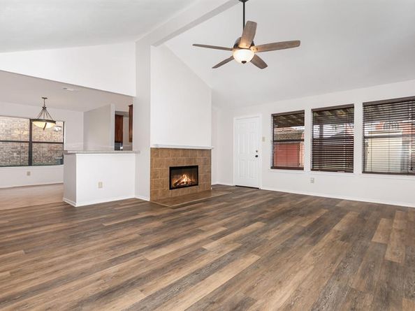 1661  Crosshaven Drive , Lewisville Texas 75077