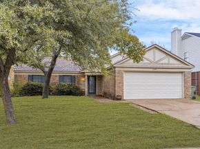 2230  Country Oaks Drive , Garland Texas 75040