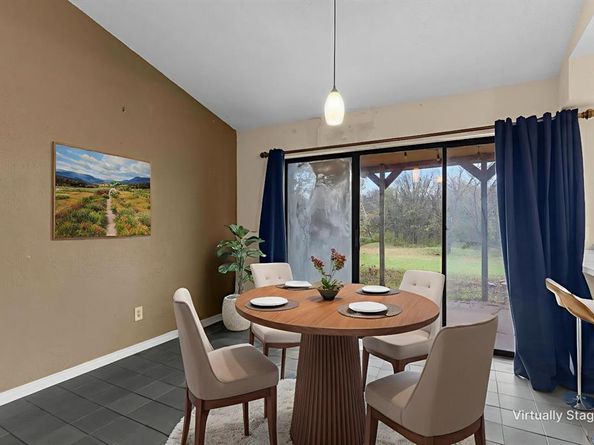 2230  Country Oaks Drive , Garland Texas 75040