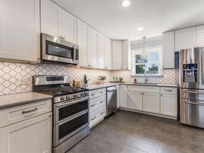 2646  Klondike Drive , Dallas Texas 75228