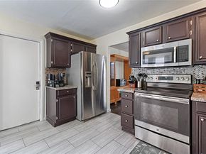 144  Hunter Drive , Cedar Hill Texas 75104