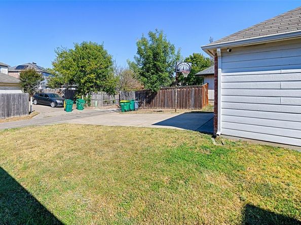 144  Hunter Drive , Cedar Hill Texas 75104