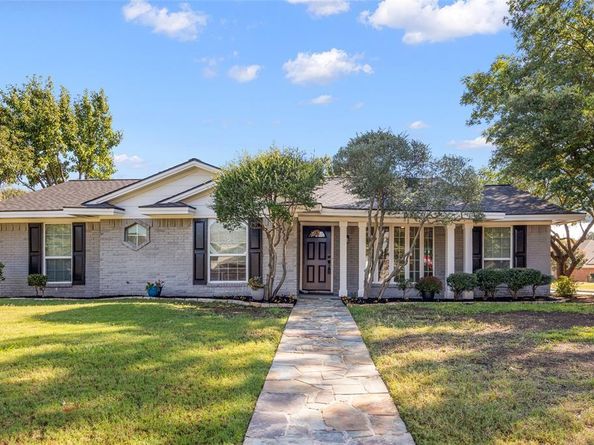 1700  Cloister Way , Plano Texas 75075