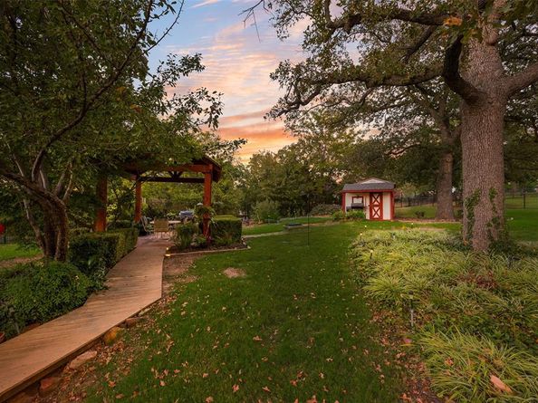 2816  Guardian Court , Flower Mound Texas 75022