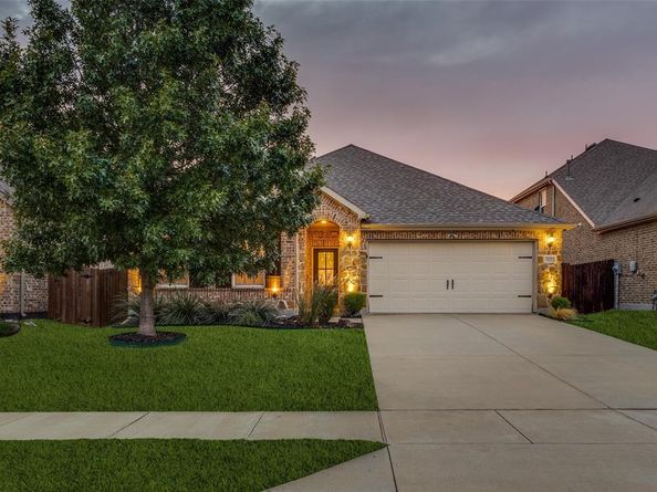 413  Yellowstone Drive , Celina Texas 75009