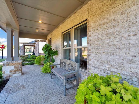 4825  Beaver Creek Drive , Arlington Texas 76005