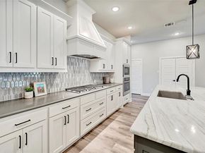4825  Beaver Creek Drive , Arlington Texas 76005