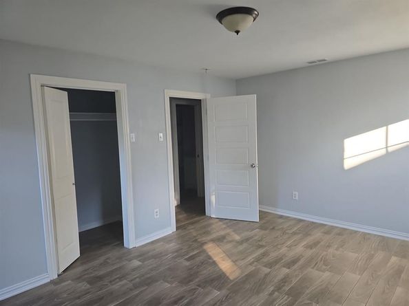 3727  Golden Hills Drive , Dallas Texas 75241
