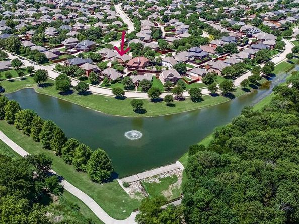 1522  Farm Dl  , Allen Texas 75002