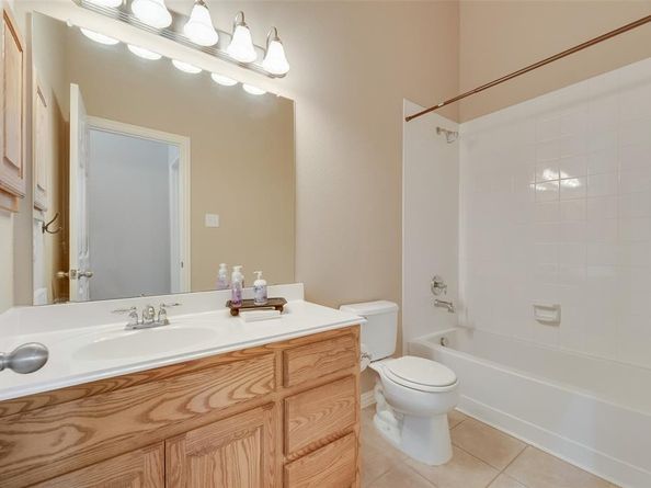 1522  Farm Dl  , Allen Texas 75002
