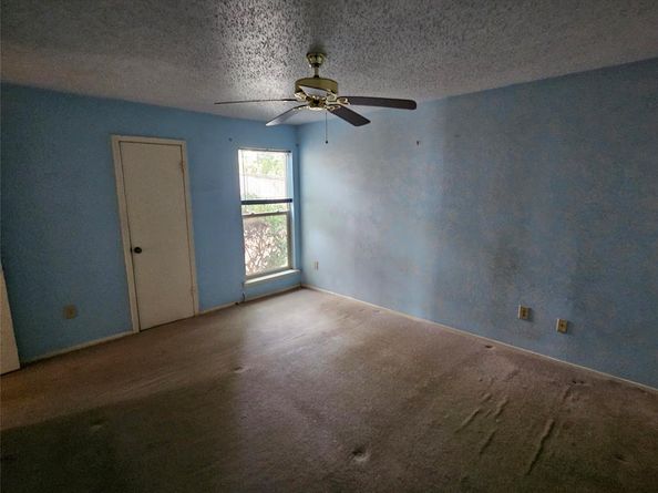 5004  Palo Alto Drive , Garland Texas 75043