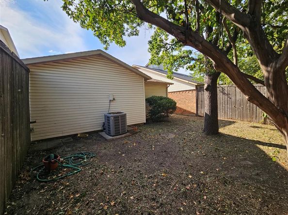 5004  Palo Alto Drive , Garland Texas 75043