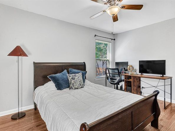 11729  Neering Drive , Dallas Texas 75218