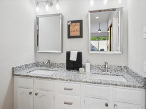 5927  Timbercrest Drive , Arlington Texas 76017
