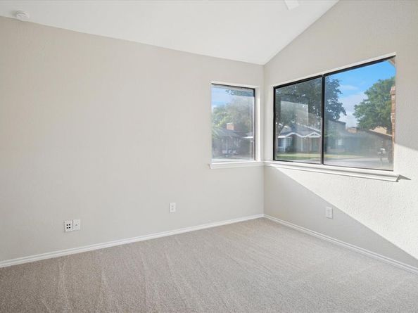 5927  Timbercrest Drive , Arlington Texas 76017