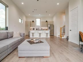 3231  Elihu Street  101, Dallas Texas 75210