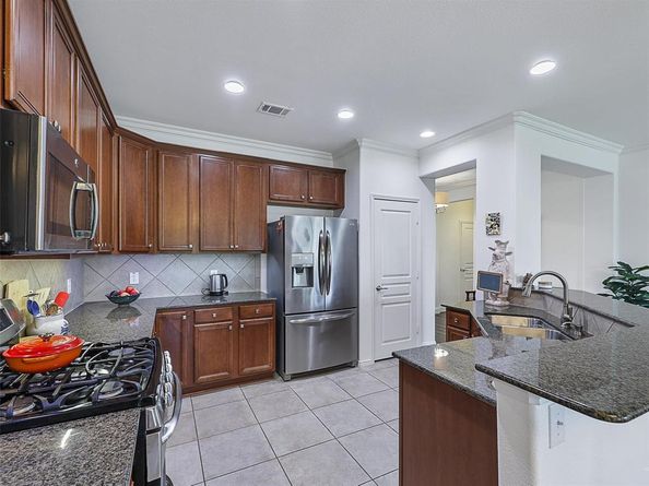 6073  Prairie Bend Lane , Frisco Texas 75036
