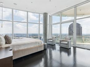 1918  Olive Street  4202, Dallas Texas 75201