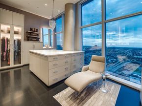 1918  Olive Street  4202, Dallas Texas 75201