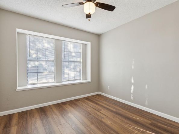 3506  Meadowview Drive , Corinth Texas 76210