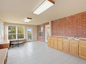 1401  Springside Drive , Garland Texas 75043