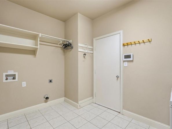 1401  Springside Drive , Garland Texas 75043