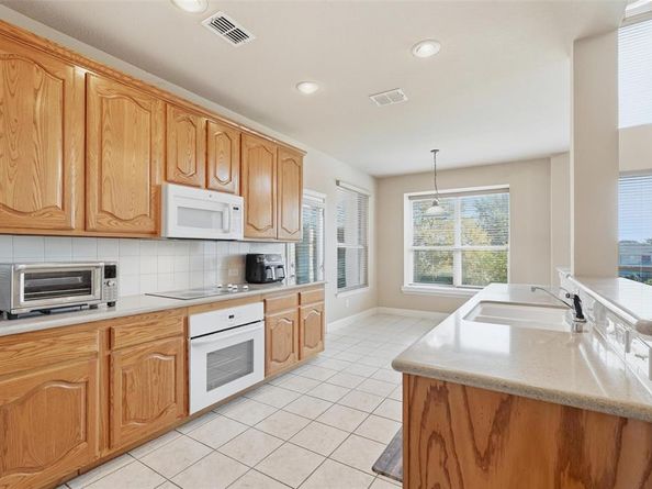 1401  Springside Drive , Garland Texas 75043
