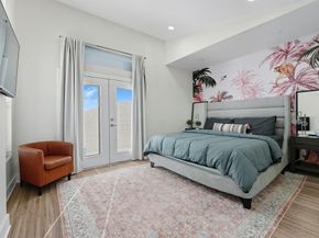 2425  Crossman Avenue , Dallas Texas 75212