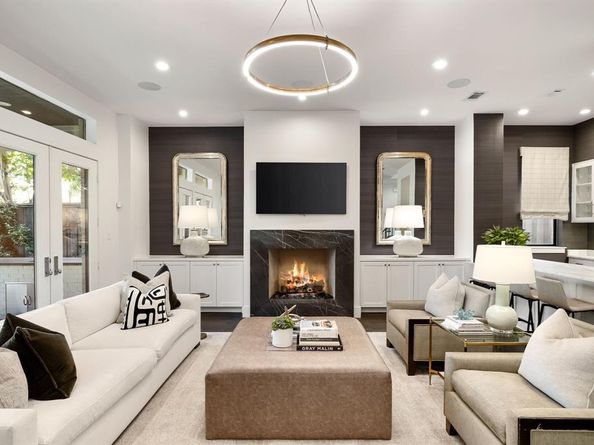 4635 W Amherst Avenue , Dallas Texas 75209