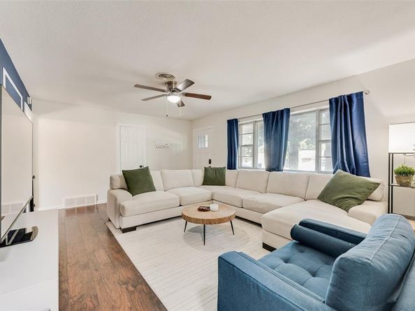 507  Slaughter Lane , Euless Texas 76040