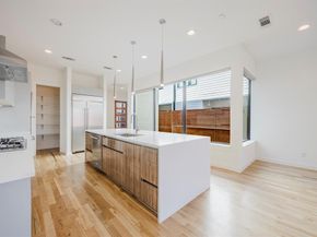 5433  Melrose Avenue , Dallas Texas 75206