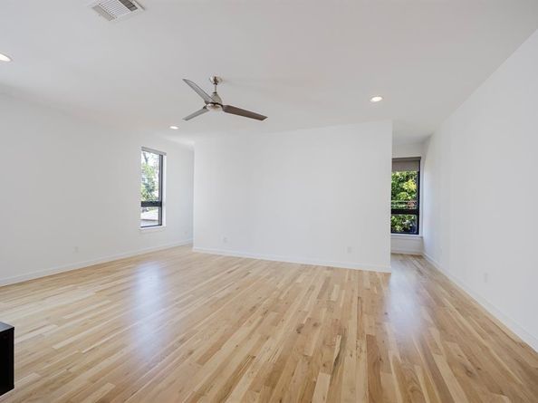 5433  Melrose Avenue , Dallas Texas 75206