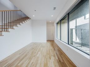 5433  Melrose Avenue , Dallas Texas 75206