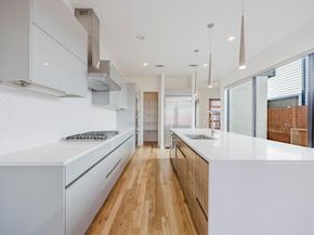 5433  Melrose Avenue , Dallas Texas 75206