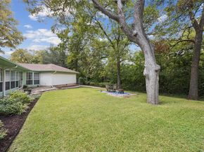 2039  Elmwood Boulevard , Dallas Texas 75224