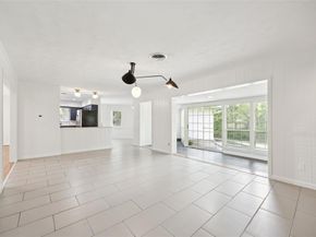 2039  Elmwood Boulevard , Dallas Texas 75224