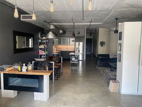 1122  Jackson Street  303, Dallas Texas 75202
