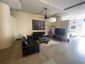 1122  Jackson Street  303, Dallas Texas 75202