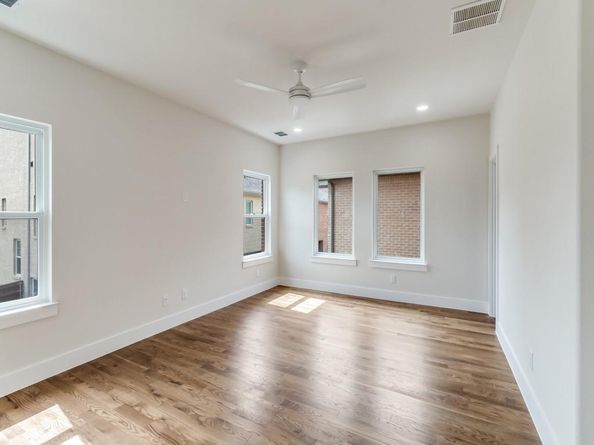 7160  Soto Street , Dallas Texas 75223