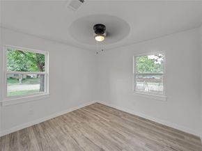 806  Ivywood Drive , Dallas Texas 75232
