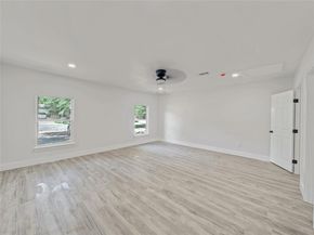 806  Ivywood Drive , Dallas Texas 75232