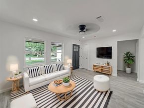 806  Ivywood Drive , Dallas Texas 75232