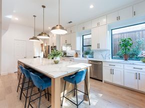 2365  Falls View Drive , Rockwall Texas 75087