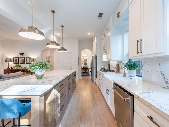 2365  Falls View Drive , Rockwall Texas 75087